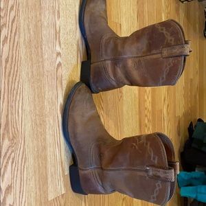 Ariat authentic vintage leather cowgirl boots 8B